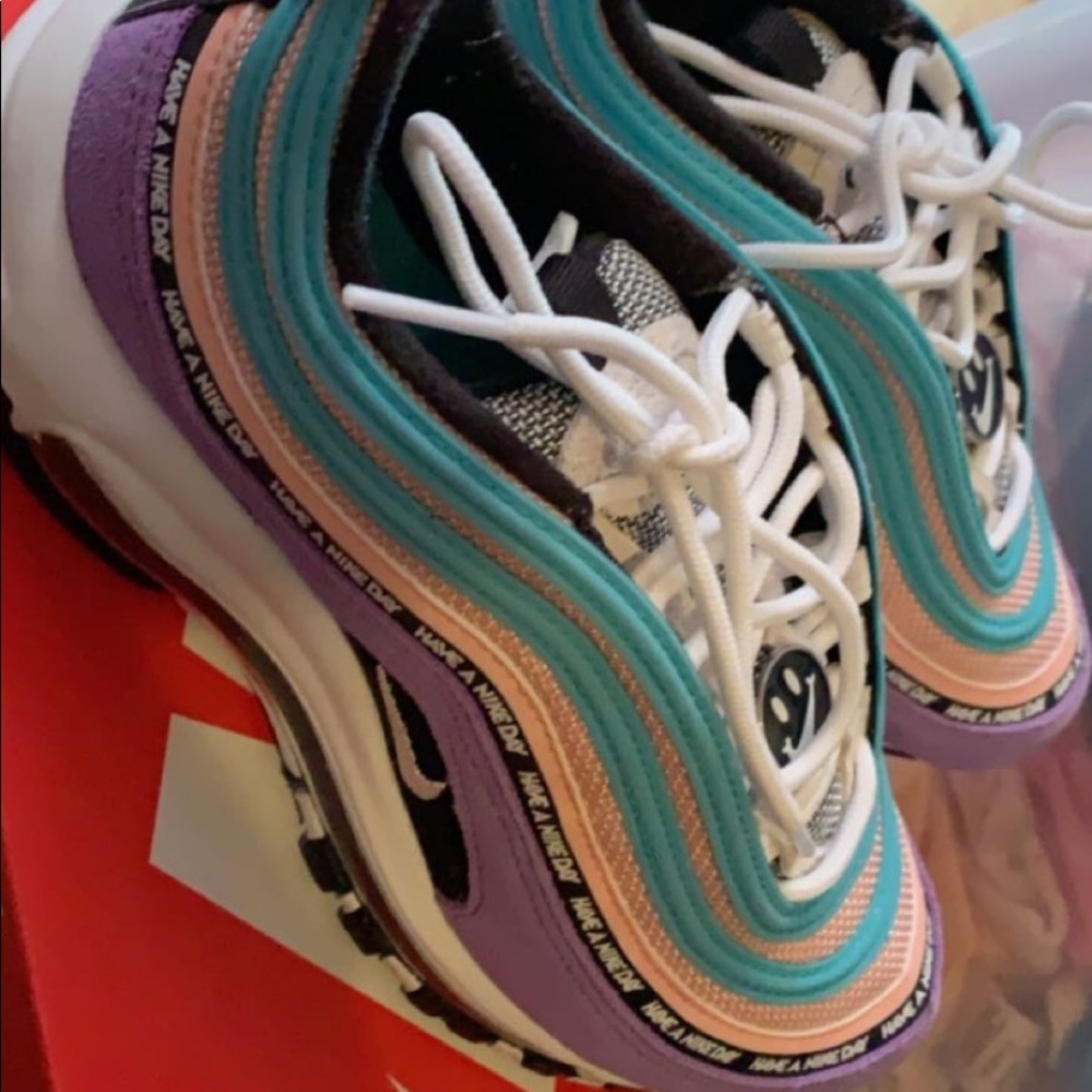 Have A Nike Day airmax 97s (big kids)